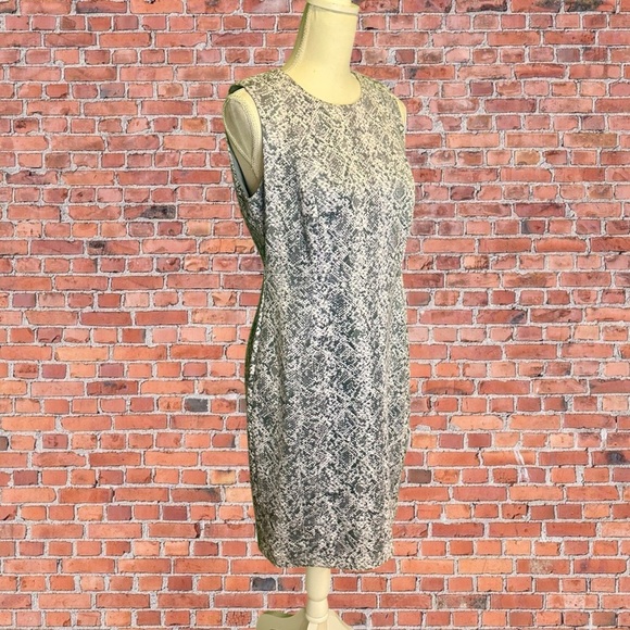 Calvin Klein Gray Python Snake Print Vegan Suede Textured Sleeveless Midi Dress - Picture 13 of 14